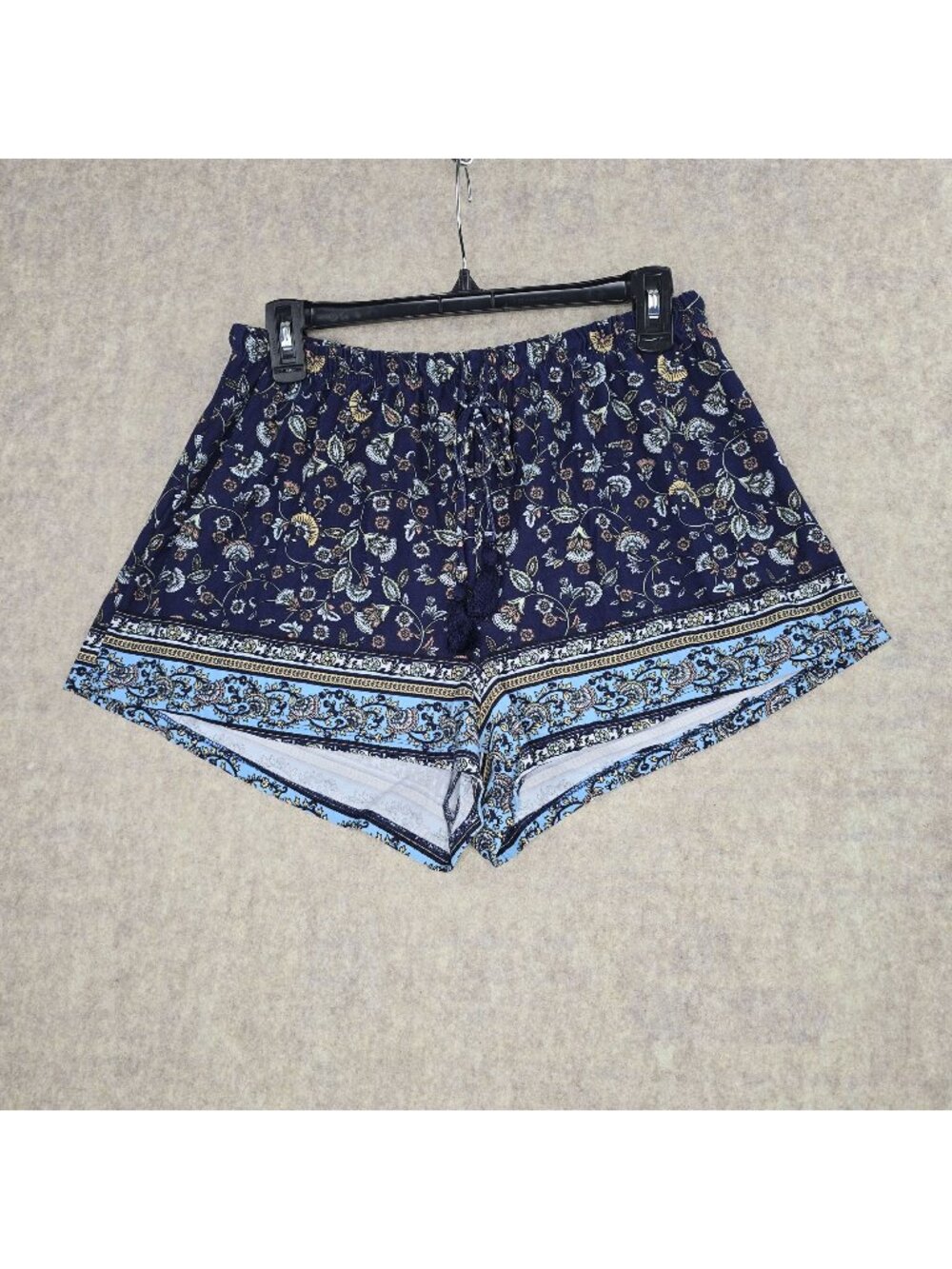 No Comment Womens Shorts Navy Blue Floral Print XL Lightweight Stretch Polyester